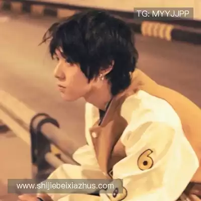 杨蕾凤